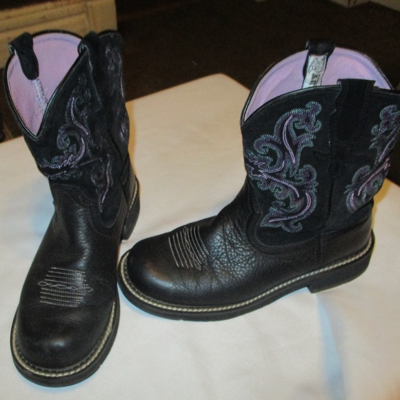 Ariat Shoes - Ariat Black Leather Cowboy Boot SZ 8.5 B Ariat Shoes - Ariat Black Leather Cowboy Boot SZ 8.5 B